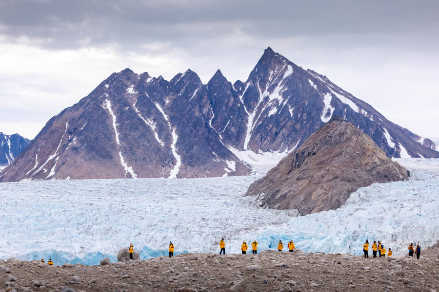 Svalbard in Summer: Tundra, Whales and the Midnight Sun