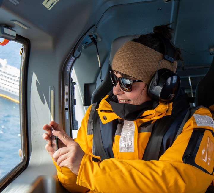 Antarctica by Helicopter: Crossing the Circle and the Peninsula